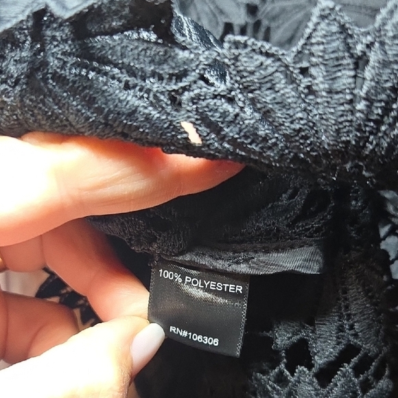 Berek Black Lace Floral Cut Out Blazer Womens Medium - Picture 9 of 10